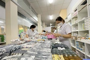 Nhiều bệnh viện vẫn thụ động trong việc đấu thầu mua sắm thuốc, vật tư y tế