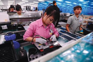 Sản xuất sản phẩm điện tử tại một doanh nghiệp FDI ở TP.HCM. Ảnh: Lê Toàn