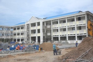 TP.HCM sẽ xây dựng 4.500 phòng học từ nay đến năm 2025, chào mừng kỷ niệm 50 thống nhất đất nước. Ảnh: Lê Toàn