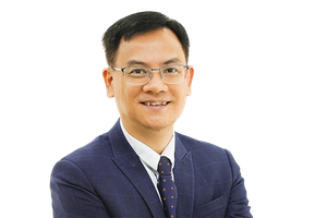 Ông Đinh Đức Quang, Giám đốc điều hành Khối Kinh doanh tiền tệ, Ngân hàng UOB Việt Nam.