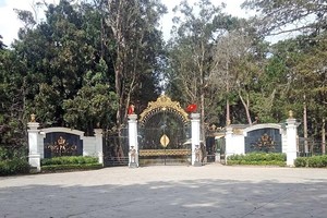 Dự án King Palace của Công ty cổ phần Hoàn Cầu Đà Lạt bị tỉnh Lâm Đồng thu hồi, nhưng tỉnh này phải bồi thường chi phí mà doanh nghiệp đã đầu tư.