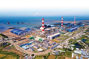 Ngành công nghiệp đóng góp tích cực vào tăng trưởng của tỉnh Trà Vinh trong những tháng đầu năm 2024. Trong ảnh: Nhà máy Nhiệt điện Duyên hải (Trà Vinh)