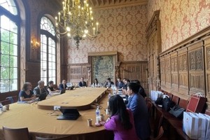 Quang cảnh buổi làm việc của Đoàn công tác tỉnh Bình Định Phòng Thương mại và Công nghiệp Pháp. Ảnh: IPC Bình Định.