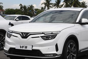 Với sự xuất hiện ngày càng phổ biến của xe điện, cạnh tranh trong phân khúc bảo hiểm xe cơ giới cũng sôi động hơn 