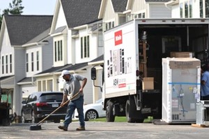 Chi phí nhà ở chiếm khoảng 1/3 CPI toàn phần và là yếu tố chính chi phối xu hướng lạm phát Mỹ. Ảnh: AFP