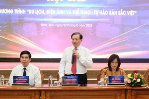 Thứ trưởng Bộ Văn hóa, Thể thao và Du lịch Tạ Quang Đông phát biểu tại họp báo