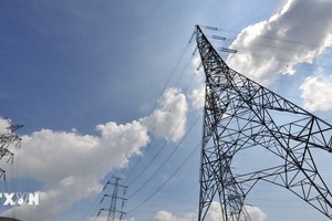 Nhà máy năng lượng hạt nhân ở Doel, phía Bắc thành phố Antwerp, Bỉ. (Ảnh: AFP/TTXVN)