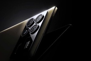 Xiaomi gia nhập cuộc đua smartphone gập ba bằng 2 siêu phẩm cùng lúc