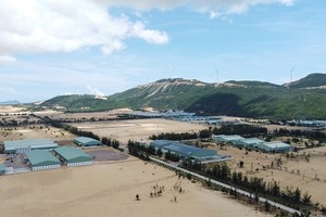 Điều chỉnh tổng thể Quy hoạch chung xây dựng Khu kinh tế Nhơn Hội nhằm phục vụ cho việc triển khai các dự án đầu tư, cũng như công tác thu hút đầu tư trong thời gian đến. 