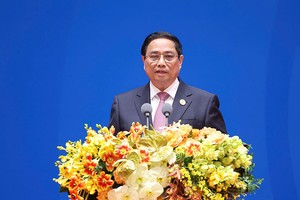 Thủ tướng Phạm Minh Chính phát biểu tại Hội nghị Thượng đỉnh Chương trình hợp tác Tiểu vùng Mekong mở rộng (GMS) lần thứ 8. Ảnh: Nhật Bắc 