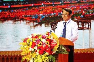Phó chủ tịch UBND tỉnh Sóc Trăng Nguyễn Văn Khởi phát biểu khai mạc Lễ hội