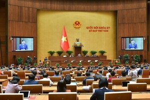 Kỳ họp thứ tám Quốc hội Khóa XV đang ở tuần làm việc cuối cùng, dự kiến họp phiên bế mạc vào chiều 30/11. 