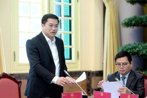 Thứ trưởng Bộ Kế hoạch và đầu tư Nguyễn Đức Tâm giới thiệu nội dung chính của Luật Đầu tư công mới.