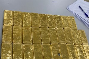 Phá đường dây buôn lậu hàng ngàn tấn vàng từ Trung Quốc, Campuchia 