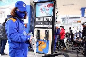 Sau khi tăng 200 đồng, giá xăng RON95 có giá mới 20.750 đồng/lít từ 15 giờ chiều 2/1/2025. 