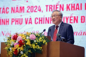 Phấn đấu tốc độ tăng trưởng kinh tế năm 2025 cao hơn 8% 