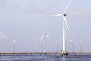 Điện gió ngoài khơi: Vẫn đang bàn chuyện làm ở đâu 