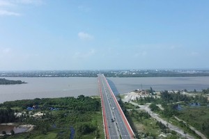 Dự án cầu Cửa Đại.