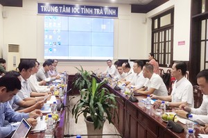 Lãnh đạo UBND tỉnh Trà Vinh tiếp nhà đầu tư tìm hiểu thông tin, cơ chế chính sách đầu tư dự án Khu công nghiệp - Đô Thị - Dịch vụ thuộc Khu kinh tế Định An. Ảnh: BQL Khu kinh tế Trà Vinh