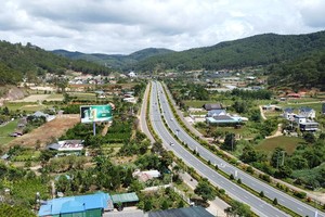 Đề xuất hơn 300 tỷ đầu tư khu dân cư, tái định cư phục vụ 2 cao tốc 