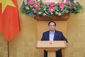 Thủ tướng Phạm Minh Chính yêu cầu các đại biểu đề xuất các trọng tâm lãnh đạo, chỉ đạo, điều hành thời gian tới để năm 2025 phải tăng trưởng ít nhất 8%. Ảnh: Nhật Bắc 