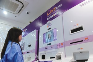 Công nghệ số hỗ trợ các ngân hàng tự động hóa nhiều quy trình hoạt động 