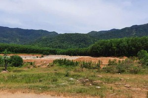 Dự án Hồ chứa nước Lộc Đại gần 300 tỷ đồng sau nhiều năm triển khai vẫn chưa xong. 