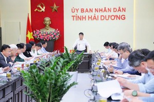 Ông Lê Ngọc Châu, Chủ tịch UBND tỉnh Hải Dương chủ trì hội nghị​