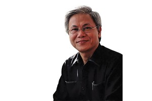 TS. Giản Tư Trung, Hiệu trưởng Trường Doanh nhân PACE, Viện trưởng Viện Giáo dục IRED. 