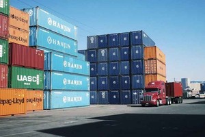 Chủ động ứng phó trước tác động thuế quan và các biến động của thương mại toàn cầu 