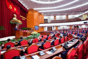 Phiên bế mạc Hội nghị Trung ương 11 khóa XIII. 