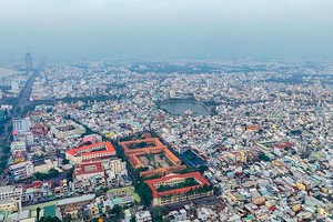 Cần Thơ là một trong những đô thị phát triển sớm nhất của vùng Tây Nam Bộ . Ảnh: Nguyễn Thanh Liêm