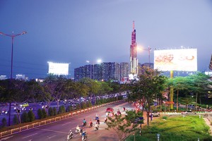 TP.HCM được đánh giá là nơi phù hợp để xây dựng trung tâm tài chính quốc tế. Ảnh: Đức Thanh