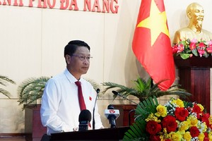 Chủ tịch HĐND Thành phố Đà Nẵng Ngô Xuân Thắng đề nghị không để gián đoạn, không ảnh hưởng hoạt động của cơ quan, tổ chức, người dân, doanh nghiệp sau khi sắp xếp lại đơn vị hành chính. Ảnh: Ngô Huyền 