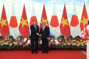 Thủ tướng Chính phủ Phạm Minh Chính và Thủ tướng Nhật Bản Ishiba Shigeru. Ảnh: Đức Thanh
