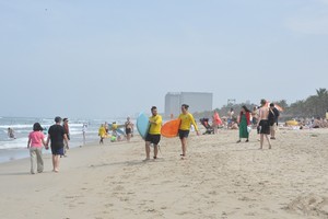 Khách du lịch quốc tế tăng cao trong 4 tháng đầu năm 2025.