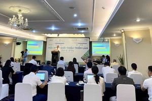 Các diễn giả phát biểu tại Hội nghị giới thiệu Triển lãm Quốc tế chuyên ngành nông nghiệp và chăn nuôi.