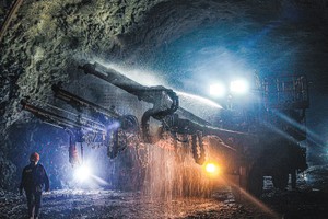 Các doanh nghiệp như Vinaconex, Đèo Cả, Cienco4, Lizen hay Đạt Phương đều có thế mạnh đặc thù trong lĩnh vực xây dựng hạ tầng