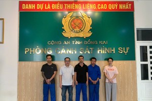 Các đối tượng lừa đảo vừa bị bắt