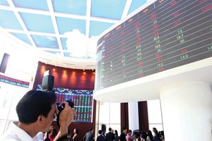 Báo chí truyền thông có vai trò quyết định đến sự thành bại của thị trường vốn