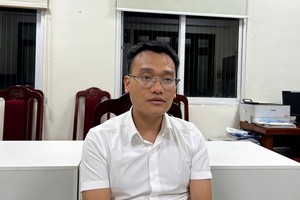 Phạm Đình Tuấn, Phó chủ tịch UBND thị trấn Chúc Sơn.