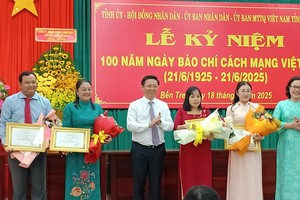 Báo chí luôn đồng hành cùng Bến Tre phát triển, vươn mình 