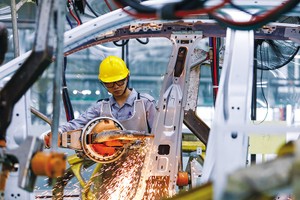 IMF: Việt Nam nên tập trung giữ vững ổn định tài chính vĩ mô, chèo chống nền kinh tế vượt qua những điều chỉnh