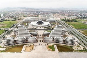 Trung tâm Chính trị - Hành chính TP Hải Phòng là trụ sở của tất cả các cơ quan Đảng, chính quyền, Mặt trận Tổ quốc, tổ chức chính trị - xã hội của thành phố Hải Phòng mới. Ảnh: Lê Tân