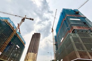 Giá chung cư hiện nay vượt khả năng chi trả của phần lớn người dân (Ảnh: Thanh Vũ) 