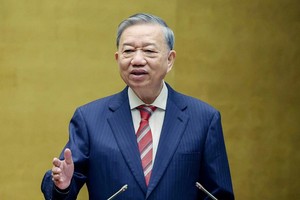 Tổng Bí thư: Cả dân tộc cùng hành quân vươn tới tương lai rực rỡ của đất nước 