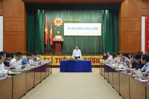 Thứ trưởng Bộ Tài chính Nguyễn Đức Chi chủ trì buổi họp báo. Ảnh: Đức Minh.