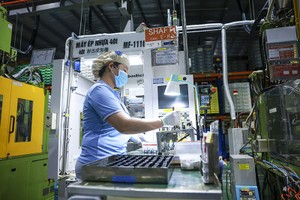 Mức giảm trừ gia cảnh hiện hành cần được điều chỉnh cho phù hợp với thực tiễn kinh tế - xã hội, nhằm bảo đảm đời sống cho người nộp thuế 