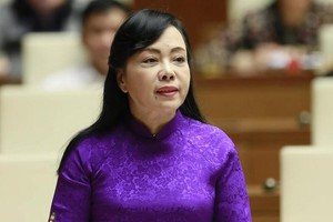 Bà Nguyễn Thị Kim Tiến