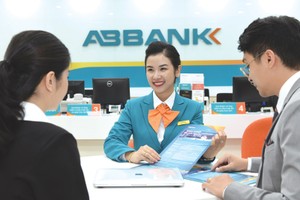 Ứng dụng ABBANK được trang bị công nghệ FIDO (Fast IDentity Online) tiên tiến - đáp ứng các tiêu chuẩn khắt khe nhất hiện nay trên Thế giới về bảo mật, giúp các giao dịch của khách hàng diễn ra an toàn